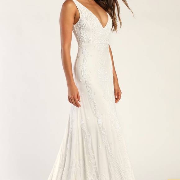 Lulus wedding dress - Picture 1 of 4